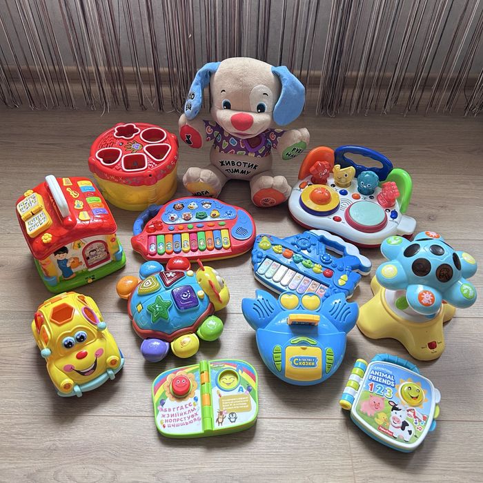 Музикальні іграшки на 1-4 роки бу