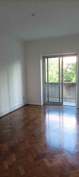 Sala de 14m2 na Avenida 5 de Outubro, Lisboa