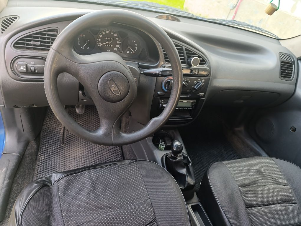 Продам сенс 1.3 2006 року