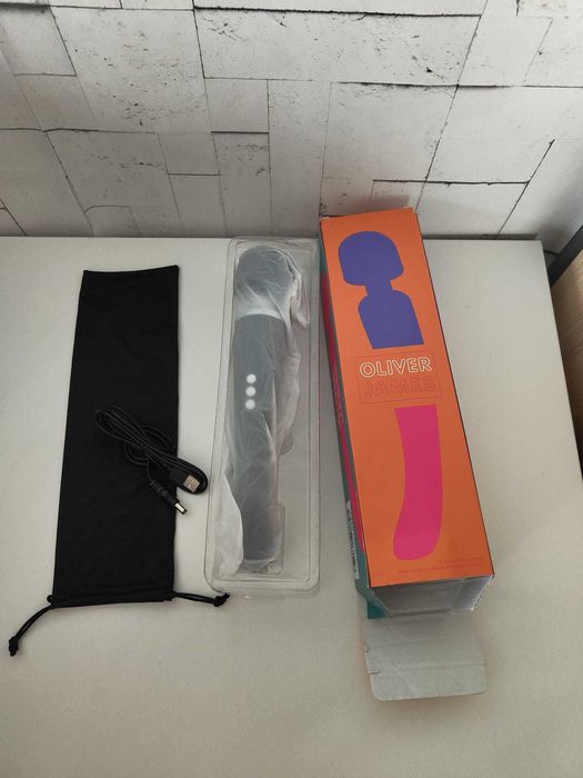 Oliver James masażer