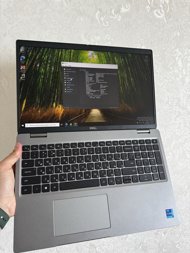 Dell i7 64 gb os 2021-2022 latitude