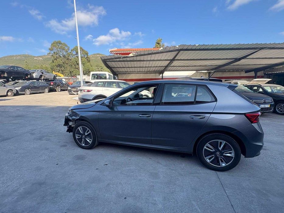 Skoda Fabia 2023 — Salvado