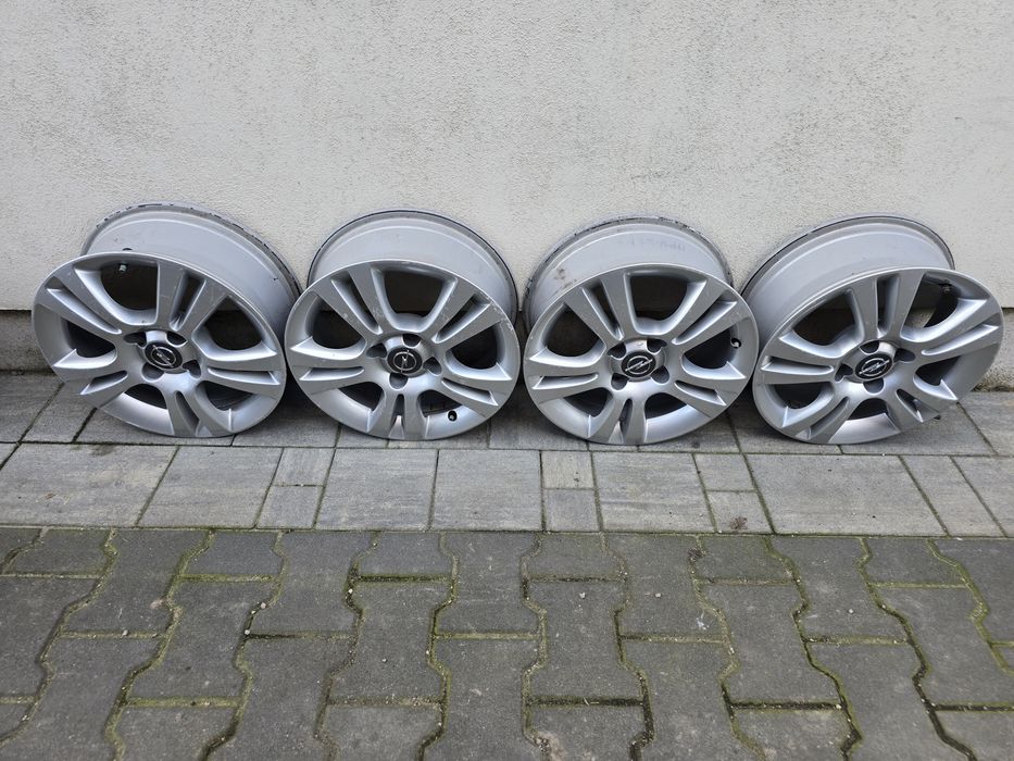 Felgi Aluminiowe 15 Opel Corsa Et39