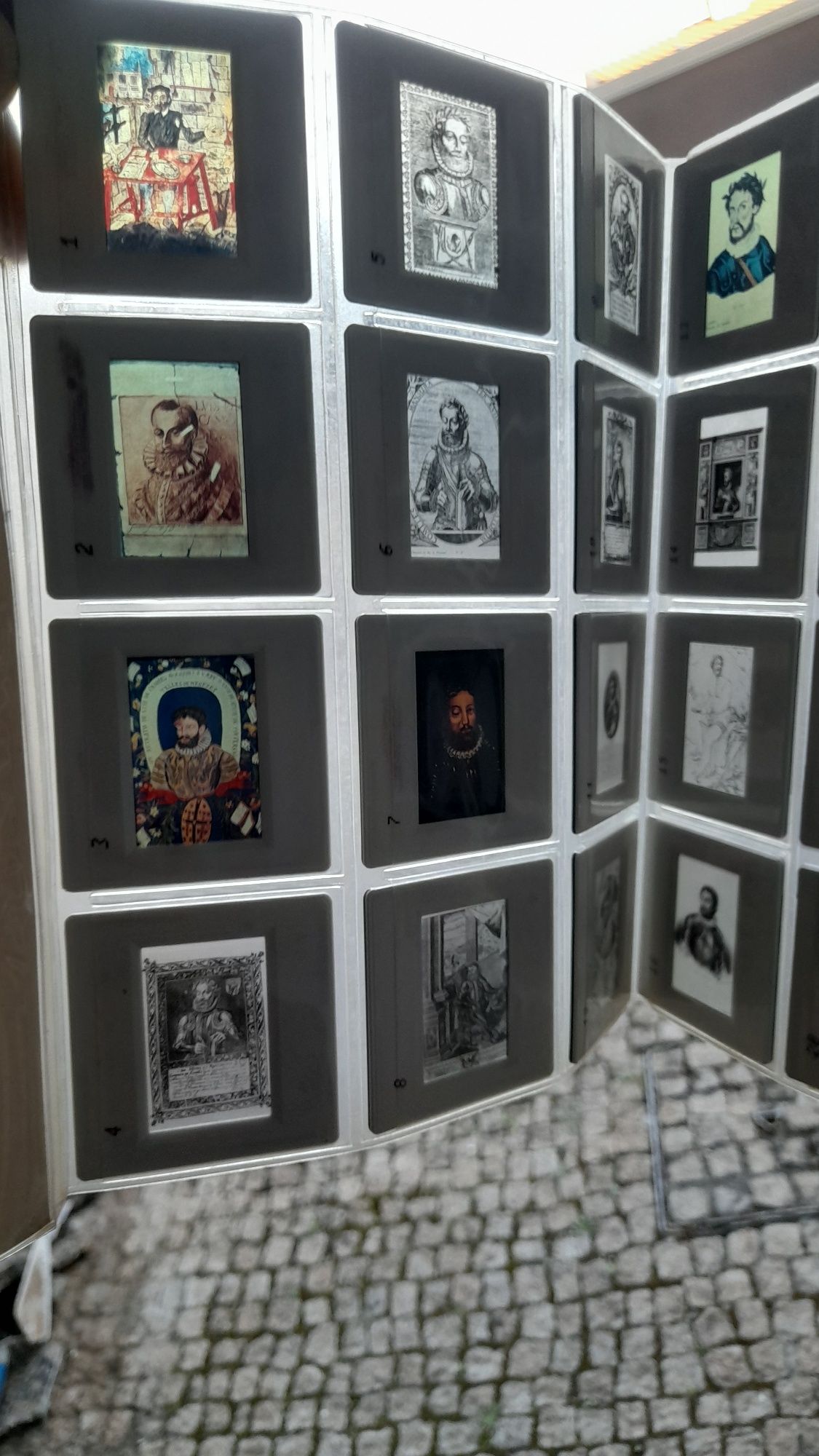 Colectânea de retratos de Camões slides