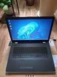 Laptop HP 17 cali Windows 11/Procesor AMD/Dysk SSD M.2/8 GB RAM/OFFICE