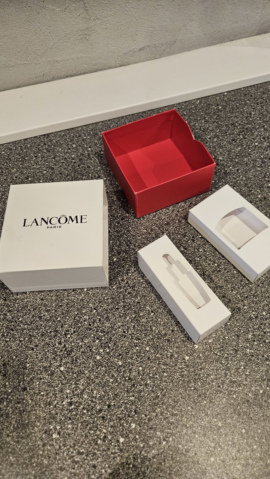 Pudełko opakowanie po kosmetykach Lancome Paris