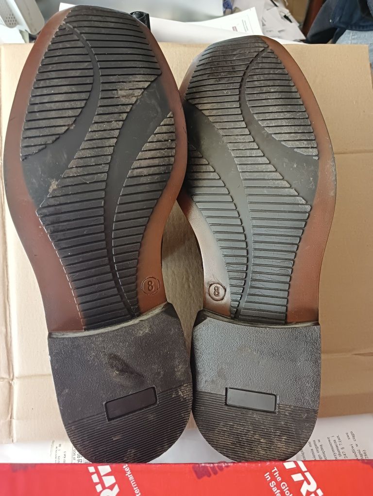 -60% Nowe buty Clarks 41 pantofle 26,5cm mokasyny sztyblety ecco skóra