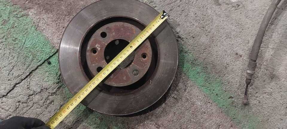 Hamulce klocki zacisk tarcze jarzmo jarzma peugeot 207 1.6 hdi 266mm