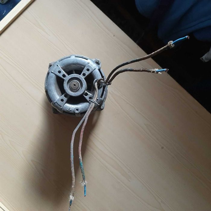 Електродвигун 250W  1350об\хв  220V