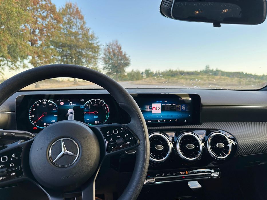 Mercedes Benz A250e (2022) com garantia da marca até 2027