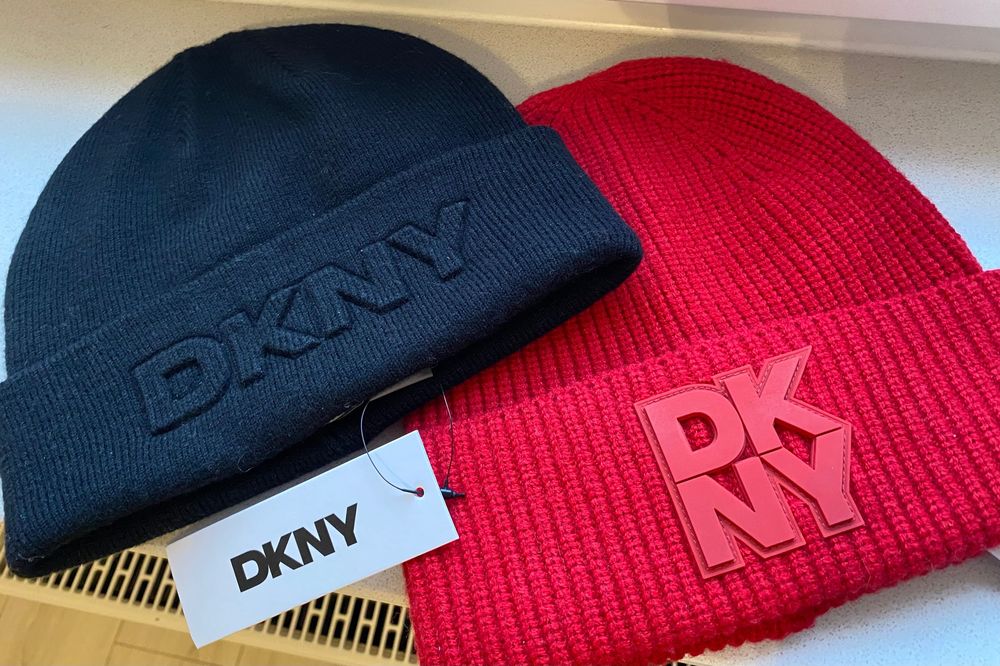 Czapka damska DKNY