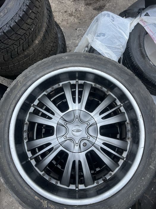 Продам різноширокі диски з резиною 20 радіусу