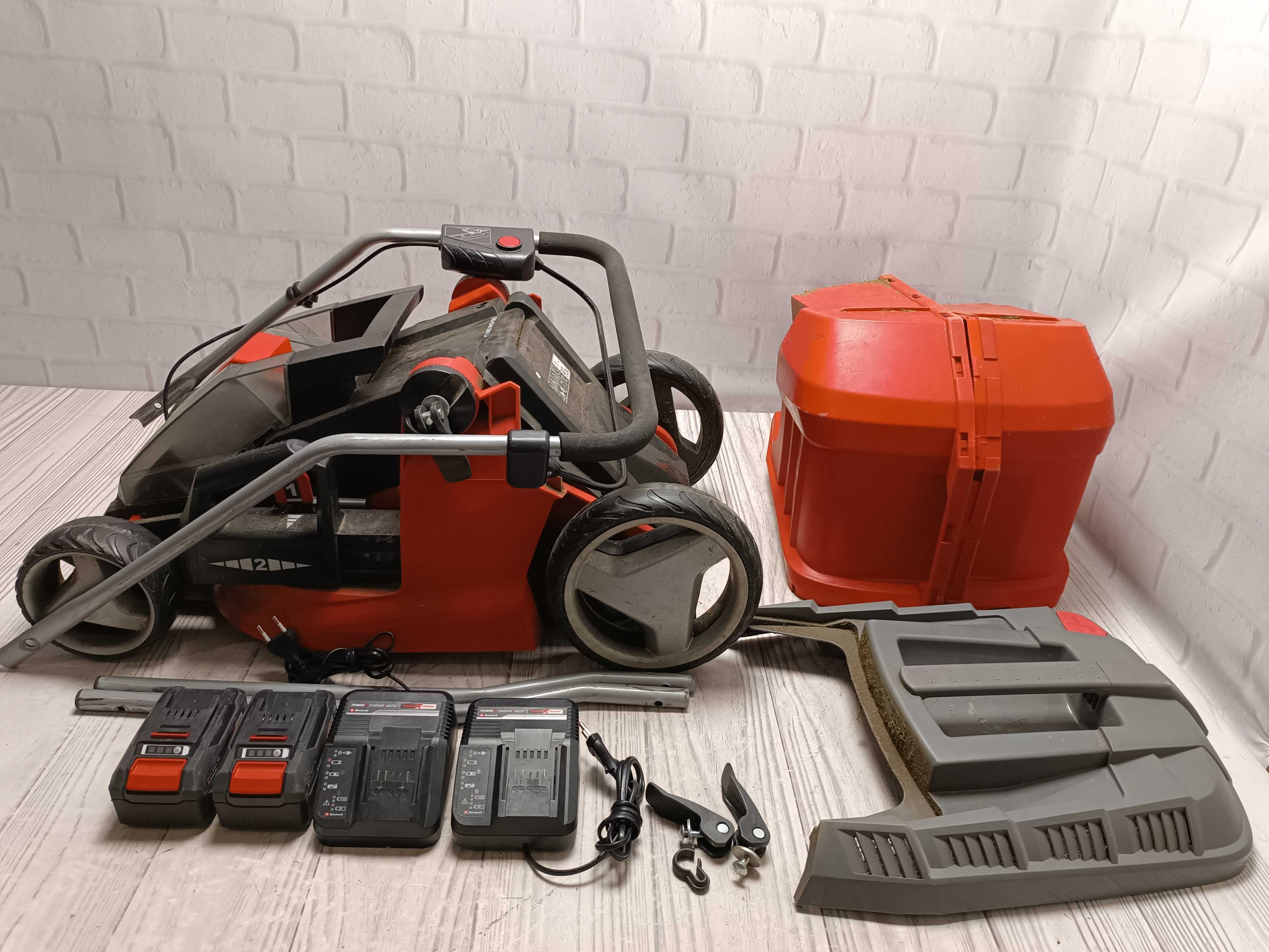 Einhell GE-CM 43 Li M Kit акумуляторна газонокосарка ширана 43 см