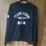 Czarna bluza z nadrukiem 40/42r