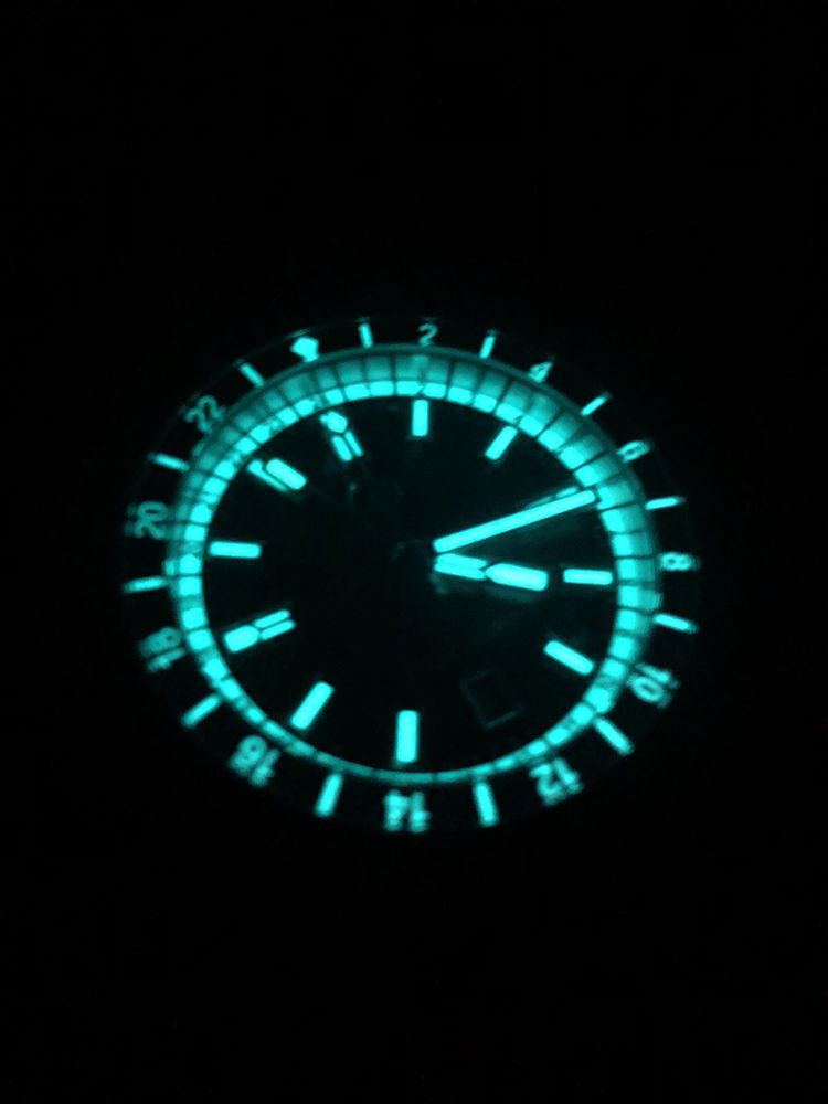 Zelos BlackTip GMT Crimson Red