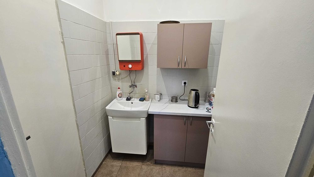 Przedsiębiorstwo Handlowe z art. elektrotechnicznymi i lokalem 140,4m2