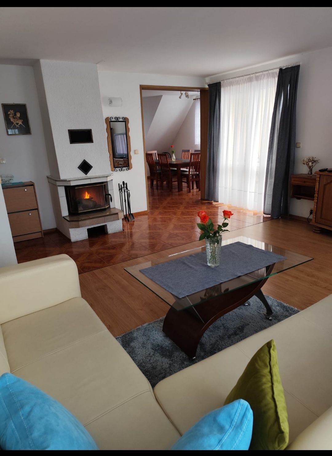 Caloroczny Dom.  Imprezy 18 takiUrodziny. Sauna Kominek las.