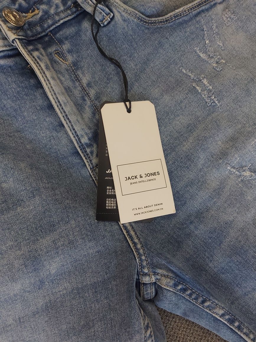 Джинсы мужские Jack & Jones