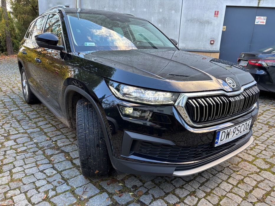Skoda Kodiaq Stan idealny,1 użytkownik od nowości pewny przebieg,nie wymaga wkładu