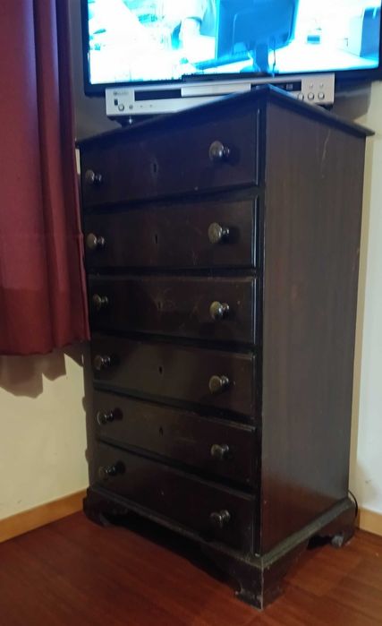 Móvel camiseiro 6 Gavetas impecável