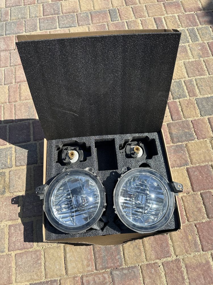 Zestaw lamp halogenowych Jeep Wrangler JL 2018–2021 ORYGINAŁ