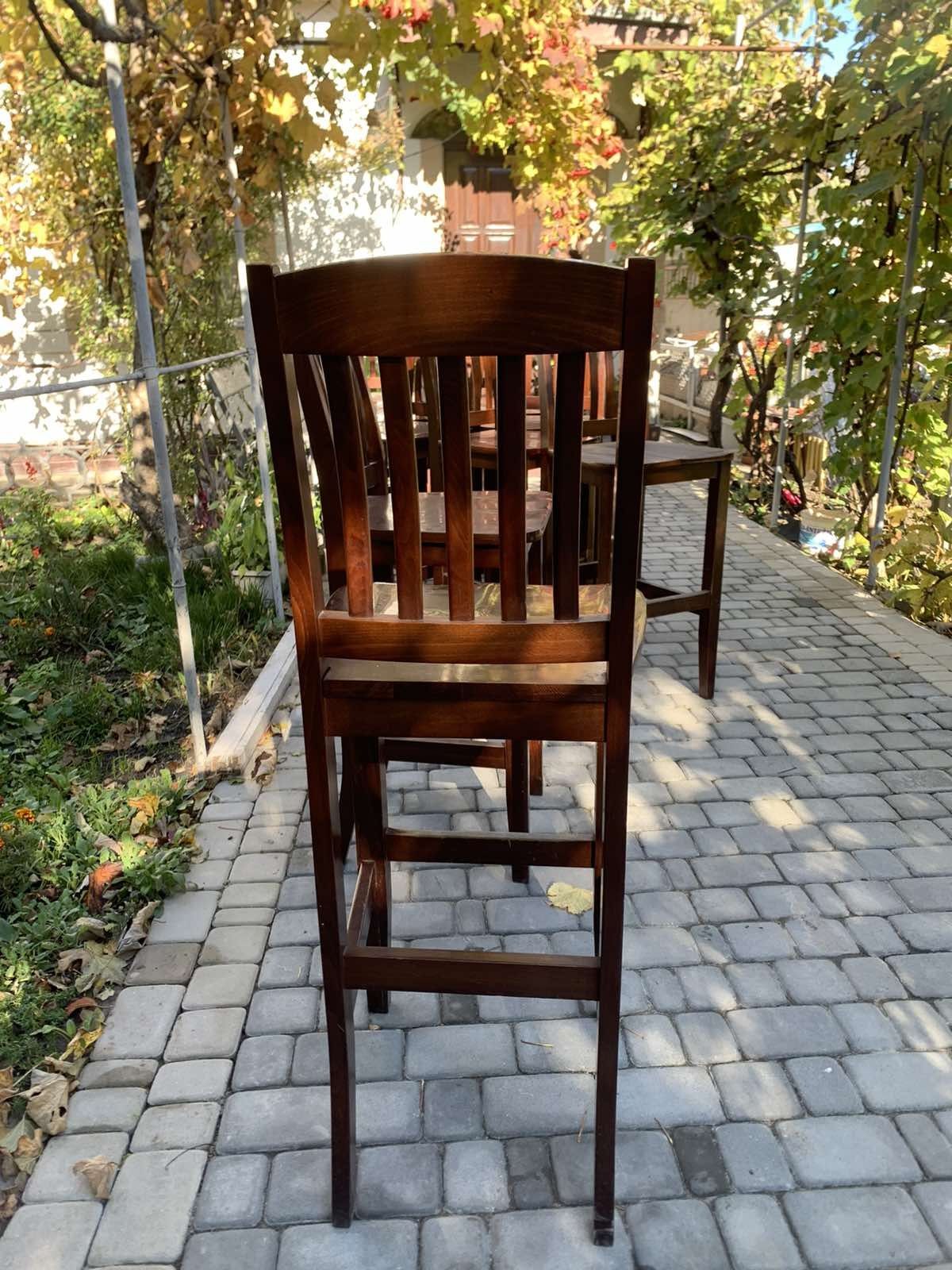 Барні стільці, дерев'яні