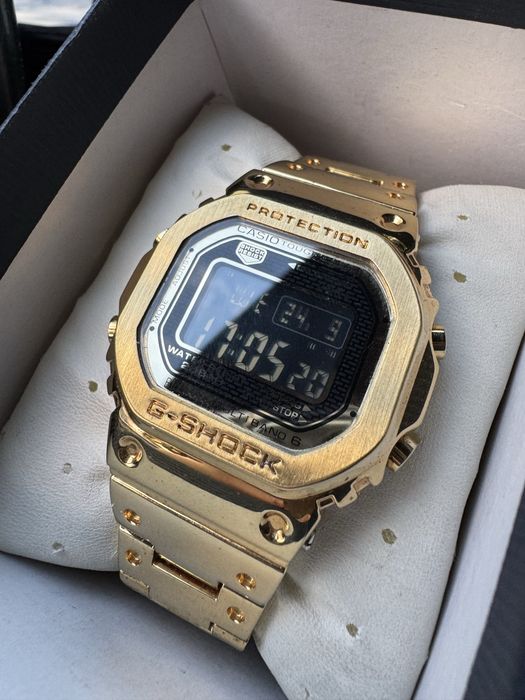 Zegarek Casio G-SHOCK Superior Tough Solar Limited GMW-B5000GD-9ER