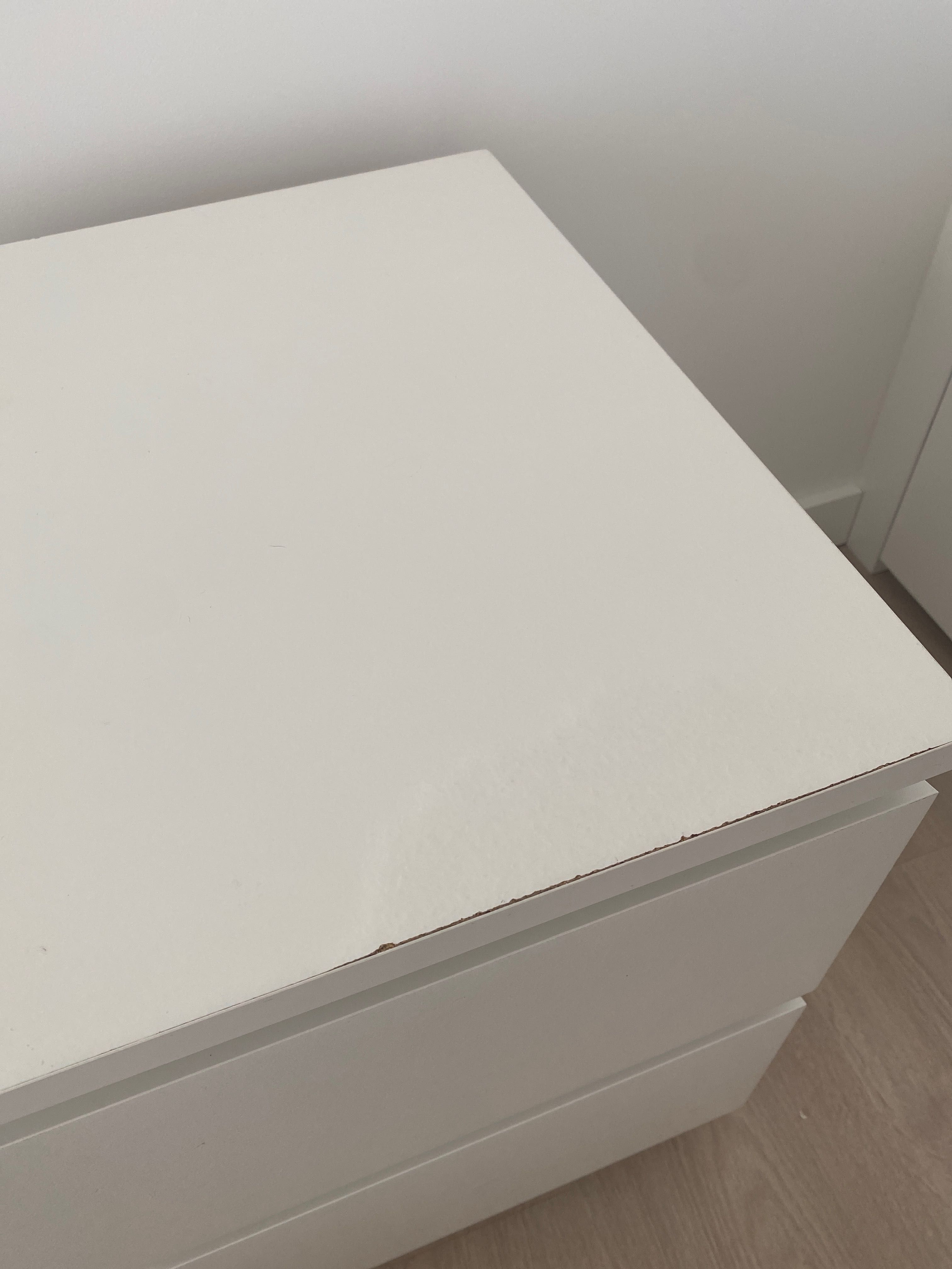 2 mesas cabeceira Ikea kullen branco
