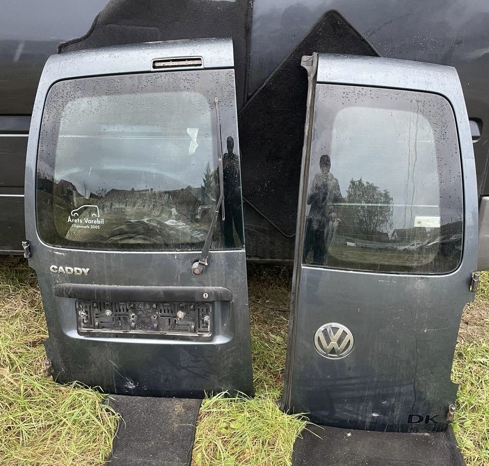 Двері задні розпашонка Кадік Кедди Volkswagen Caddy 2003-2015