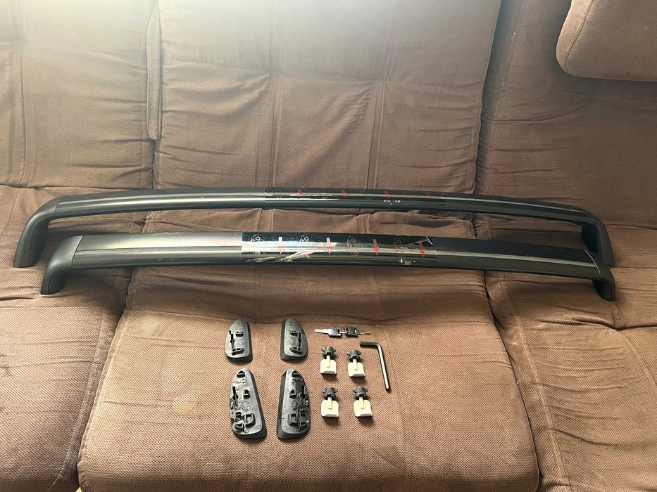 Оренда Багажник на Тесла модель 3 (рейлінги) (roof rack)