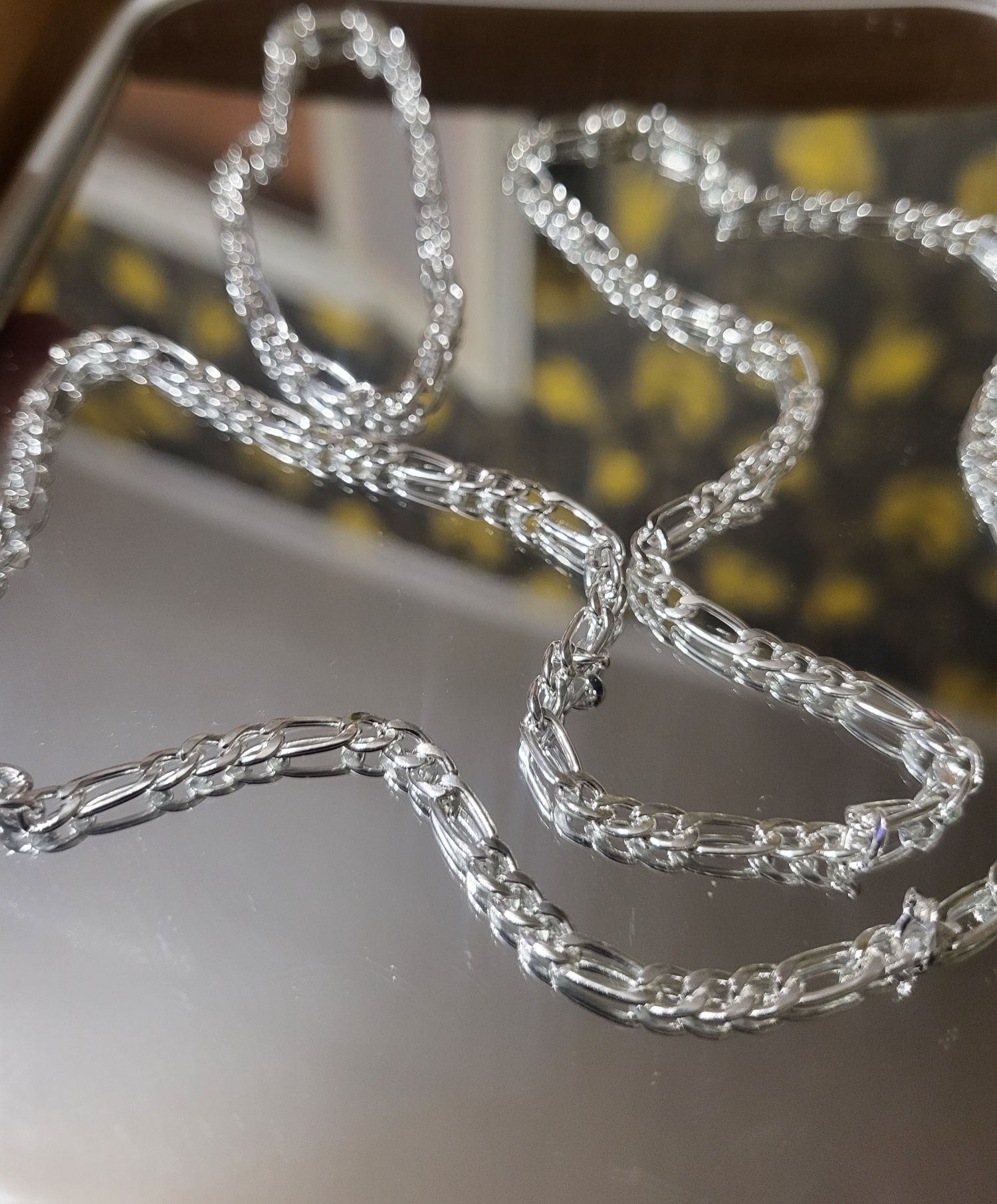 Продамо новий набір під срібло
