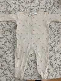 Babygrow/pijama com flores da zara