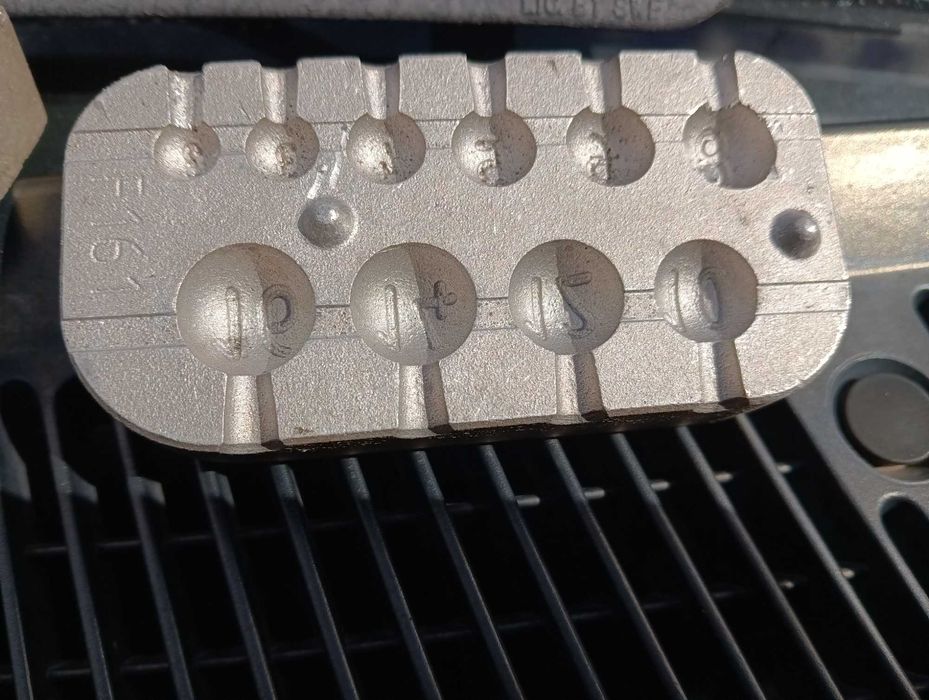 Moldes para chumbadas e vinil pesca