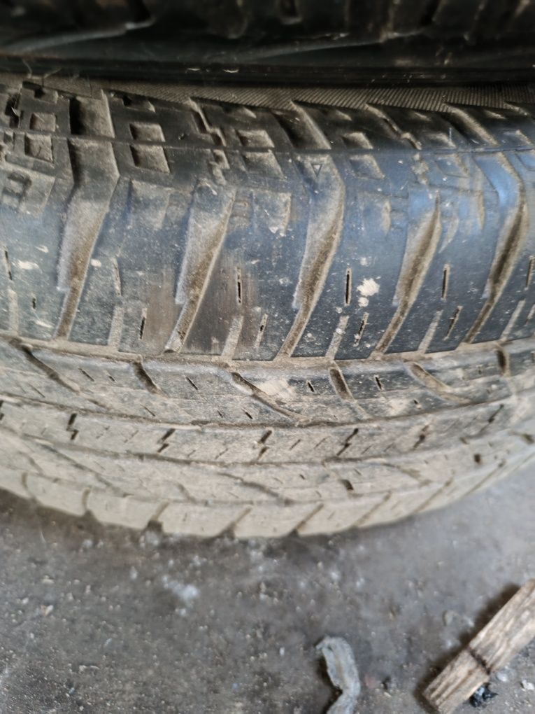 Koła Isuzu D-max 245/70r16 Yokihama Geolandar A/T