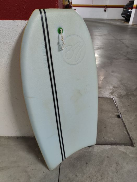 Prancha Bodyboard 42" BZ Pro Am anos 90 – vintage, pouco usada