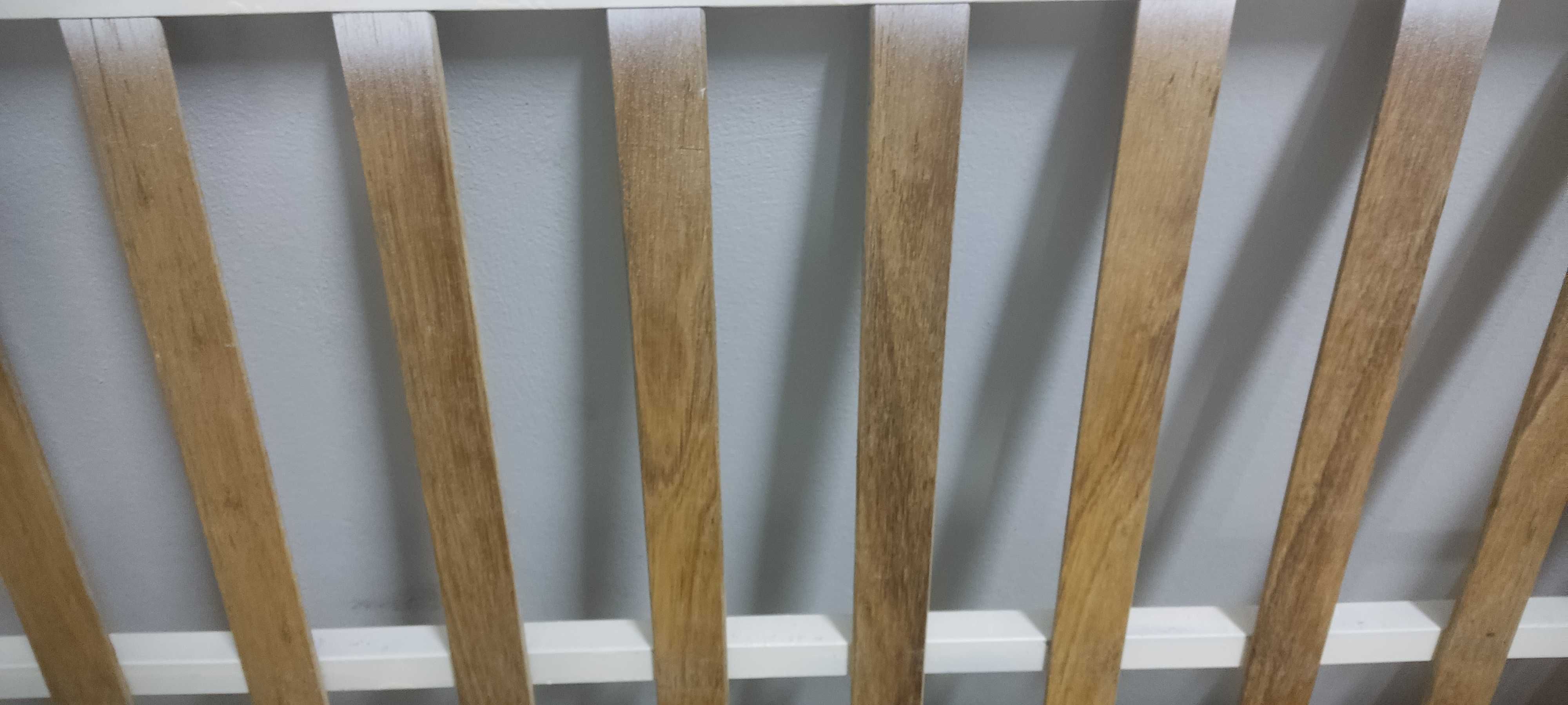 Cama de casal branco