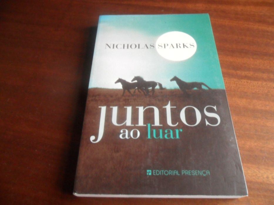 "Juntos ao Luar" de Nicholas Sparks