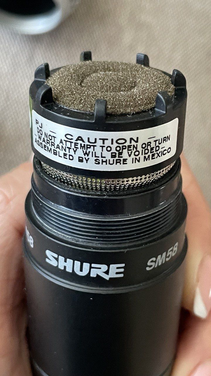 Shure T2 183.600 MHz SM58 Wireless Microphone

Shure T2 183.600 MHz SM
