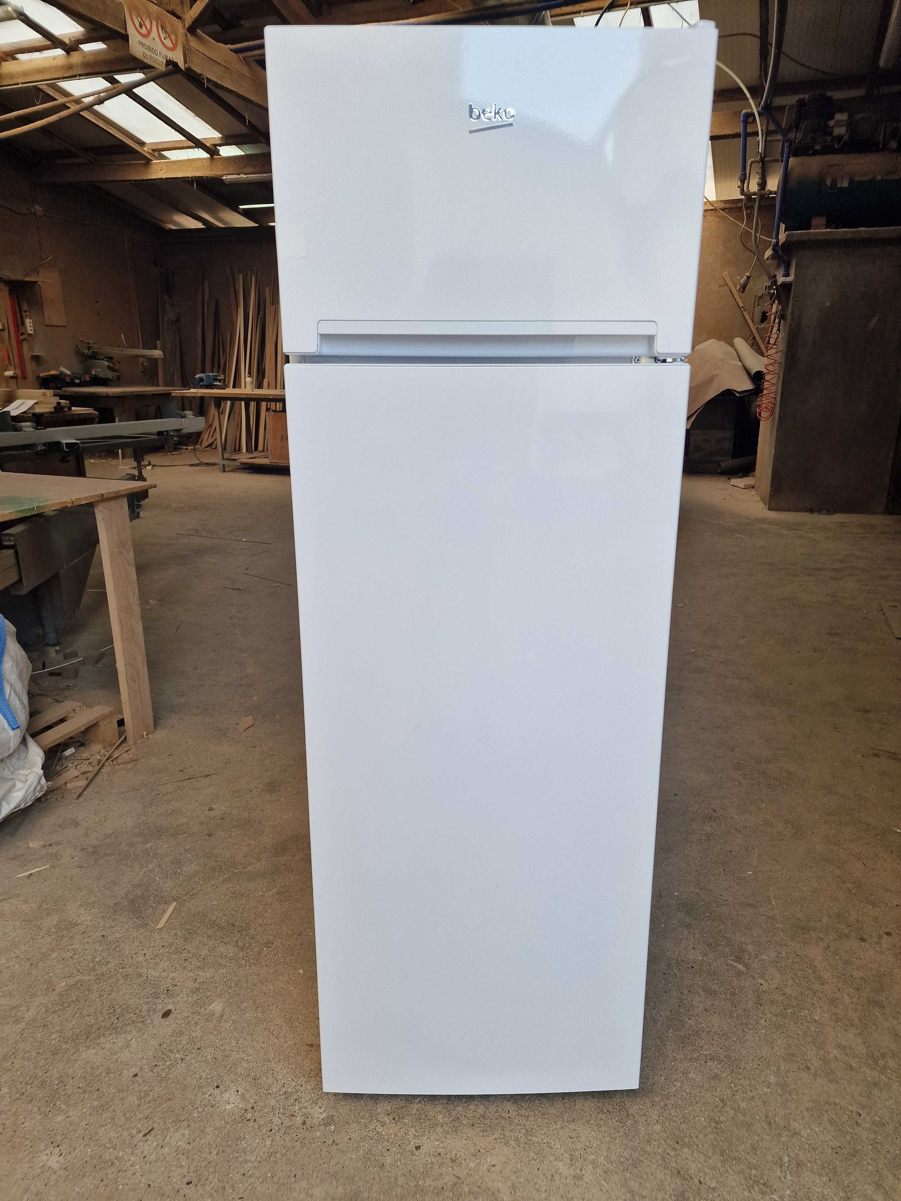 Frigorífico combinado BEKO