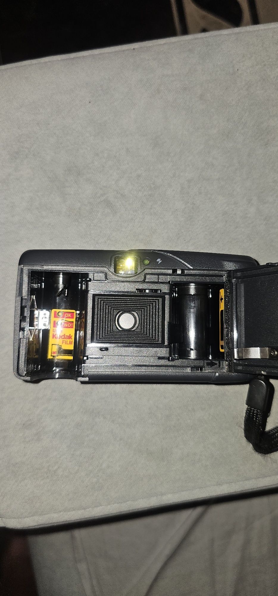 Máquina fotográfica antiga kodak Kc500