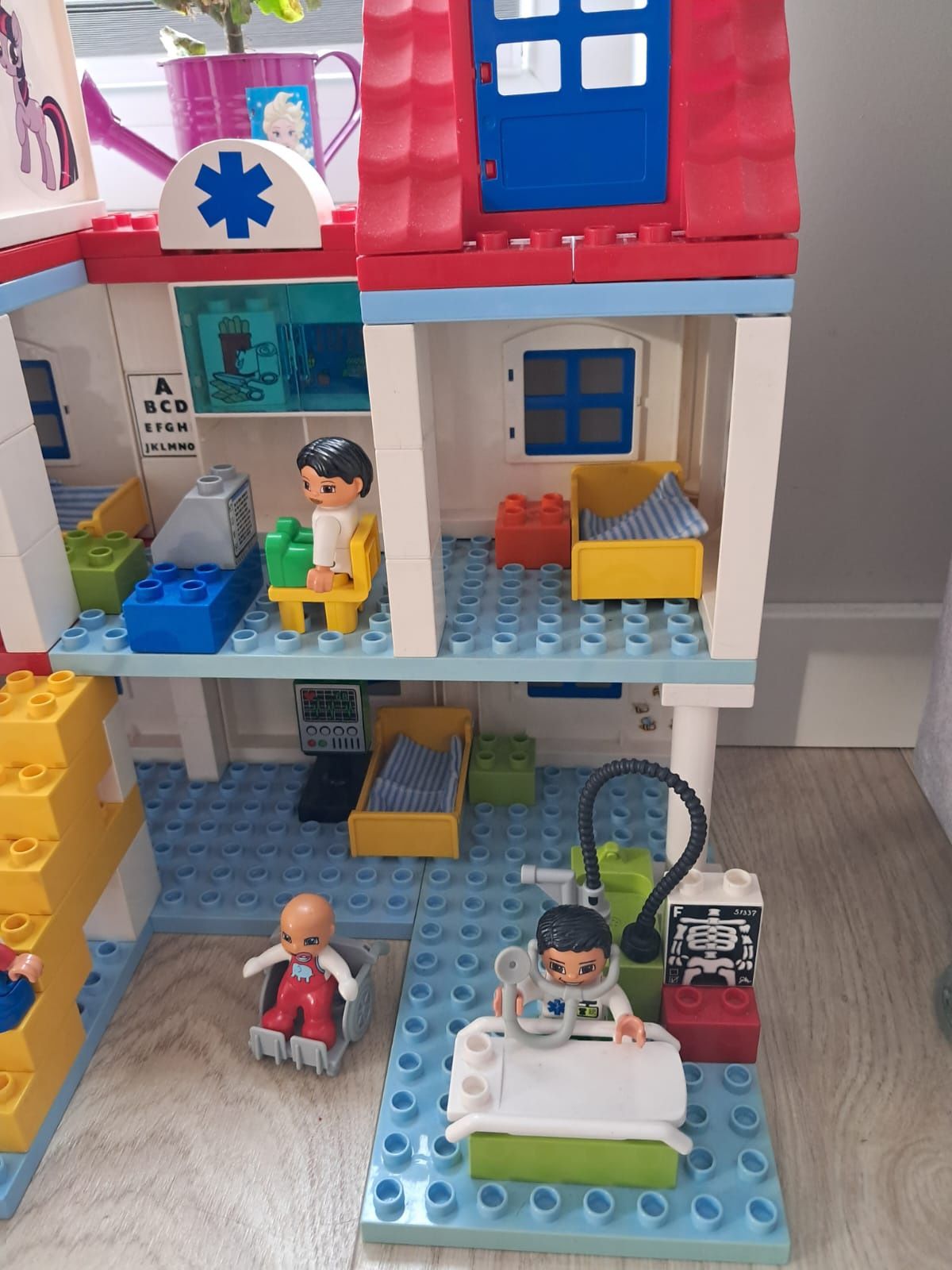 Klocki LEGO Duplo duży szpital