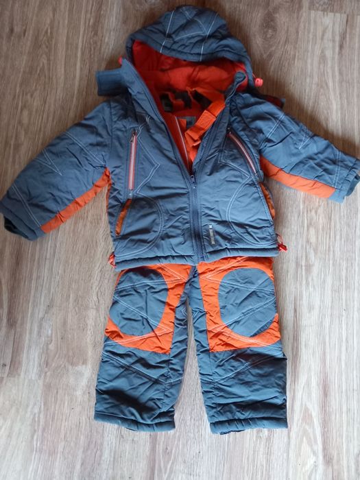 Комбинезон , куртки , одежда , игрушки