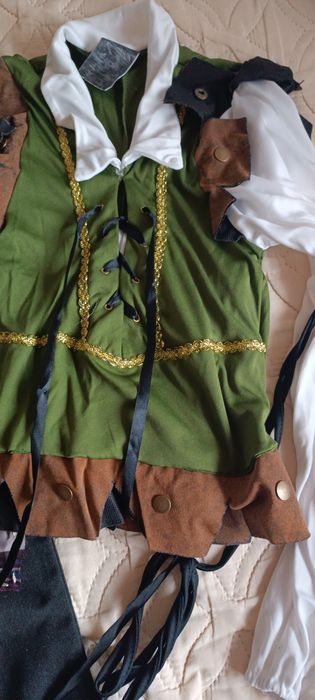 Костюм новорічний розбійник,  вовк, повар, індіанець, зайчик на 4-7р