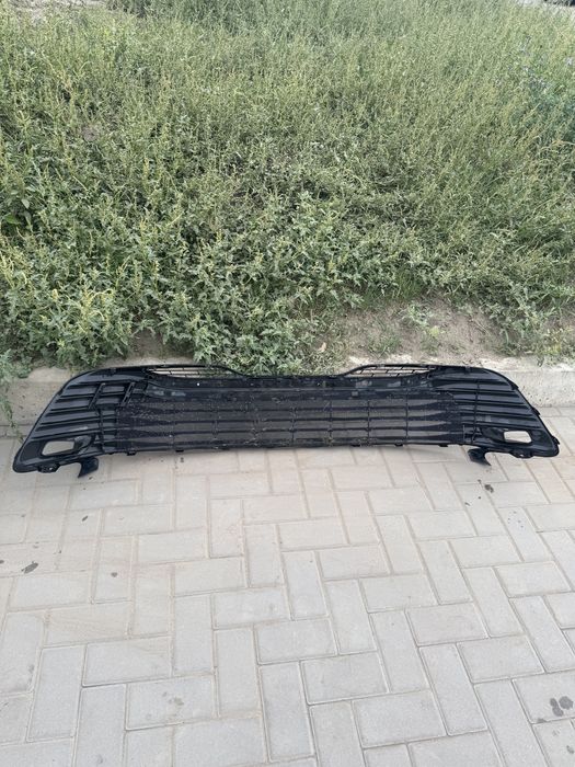 Решетка радиатора Toyota camry 70