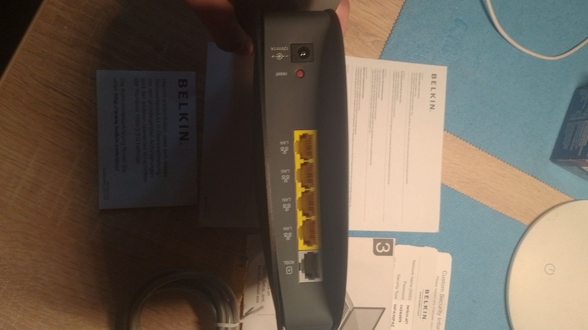 Wi-fi роутер belkin n300