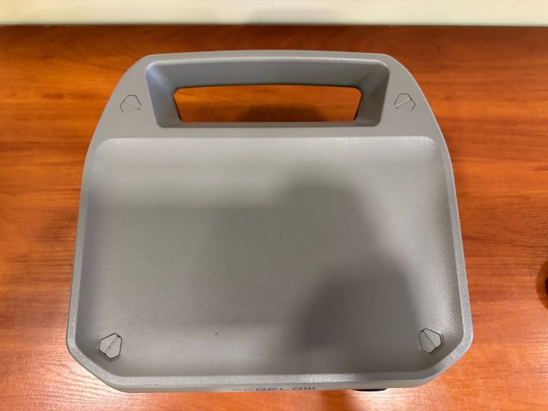 Продам зарядну станцію EcoFlow RIVER 2 Max