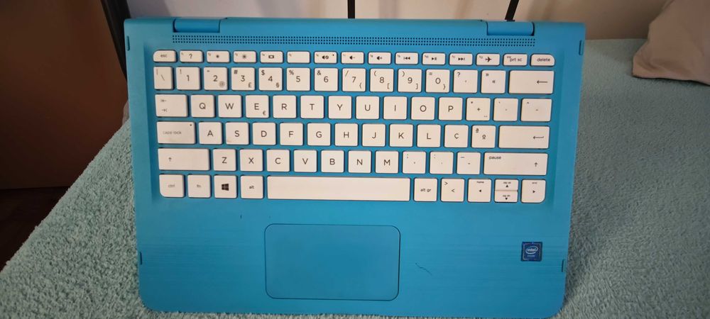 Portátil HP Intel Celeron Azul