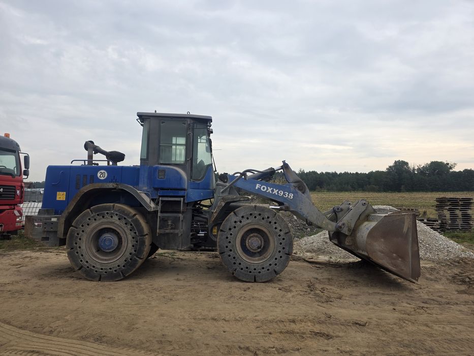 Ładowarka czołowa FOXX 938