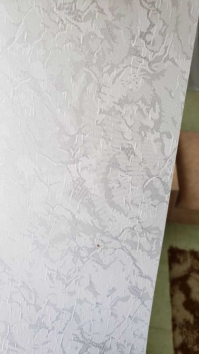 Жалюзи, цвет белый,Шир 2,1м, Выс 2 м. Месяц висели. Состояние Нового !