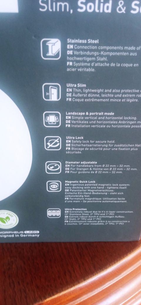 Uchwyt na telefon do kierownicy